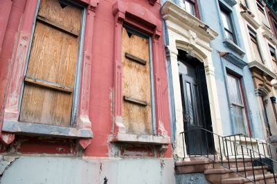 Poor NYC neighborhoods a big lure for investors